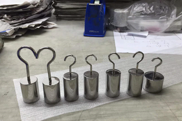 解析不锈钢砝码在设备检定中的作用